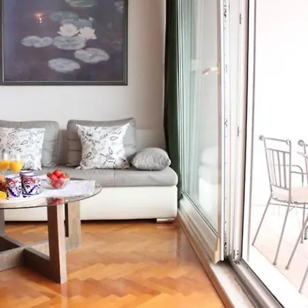 Maia's Znjan Apartman *