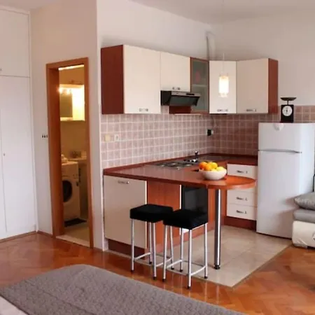 شقة Maia's Znjan سبليت