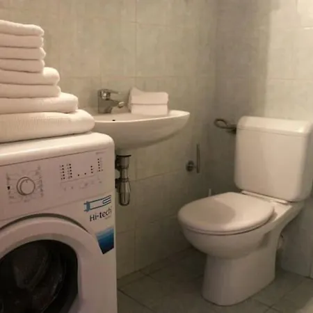 Maia's Znjan سبليت